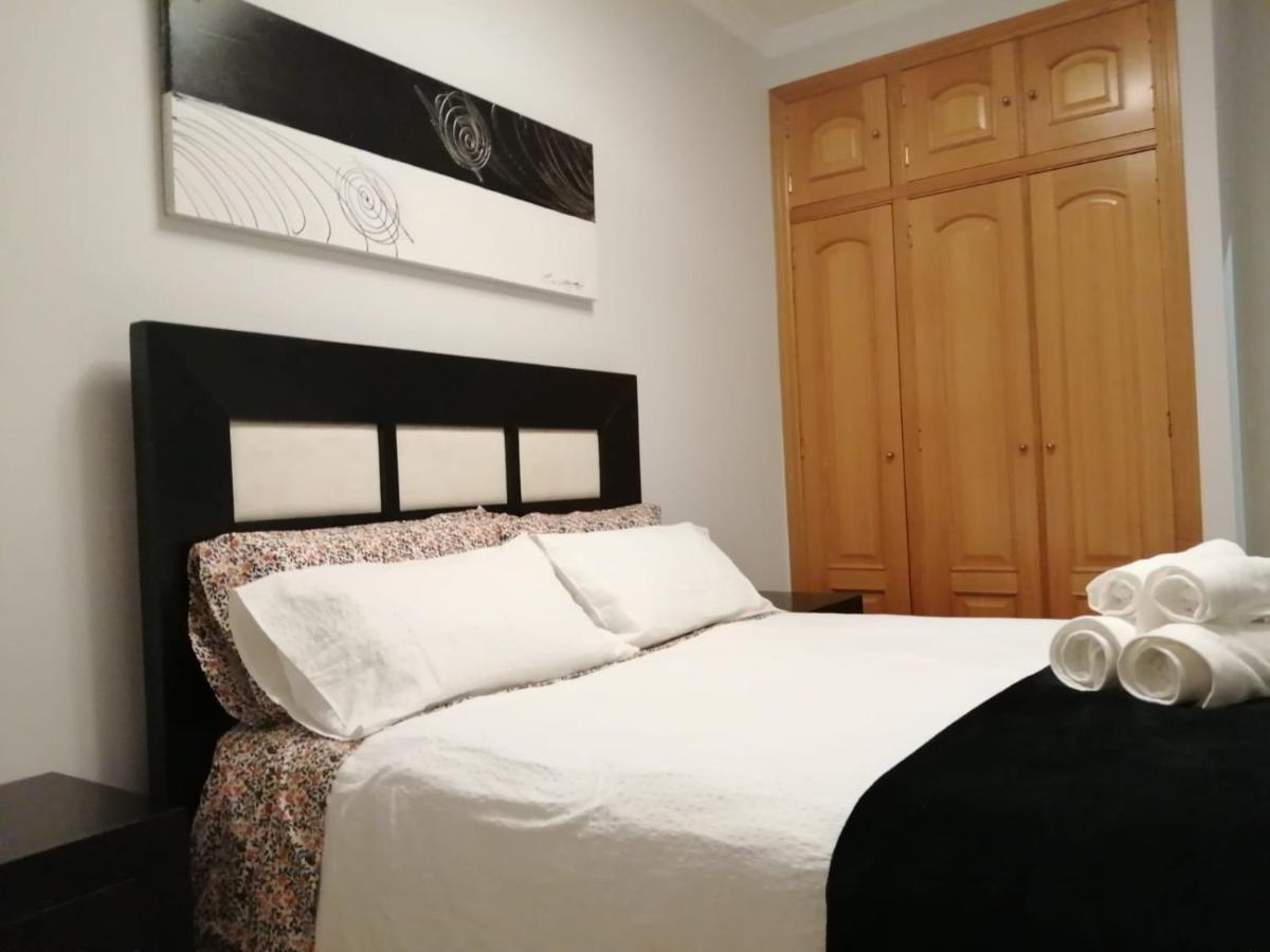 Apartamento La Muralla II Baena Exteriér fotografie